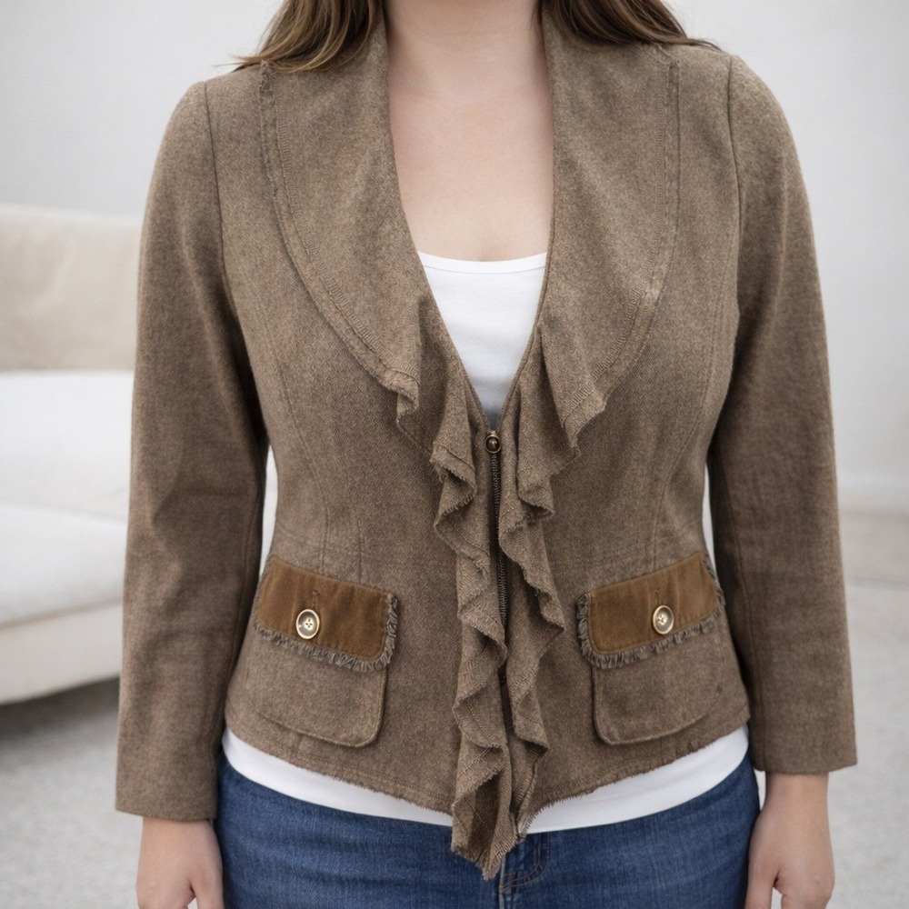 CAbi Brown Ruffle Front Knit Jacket Blazer Casual Layer‎ Size Small